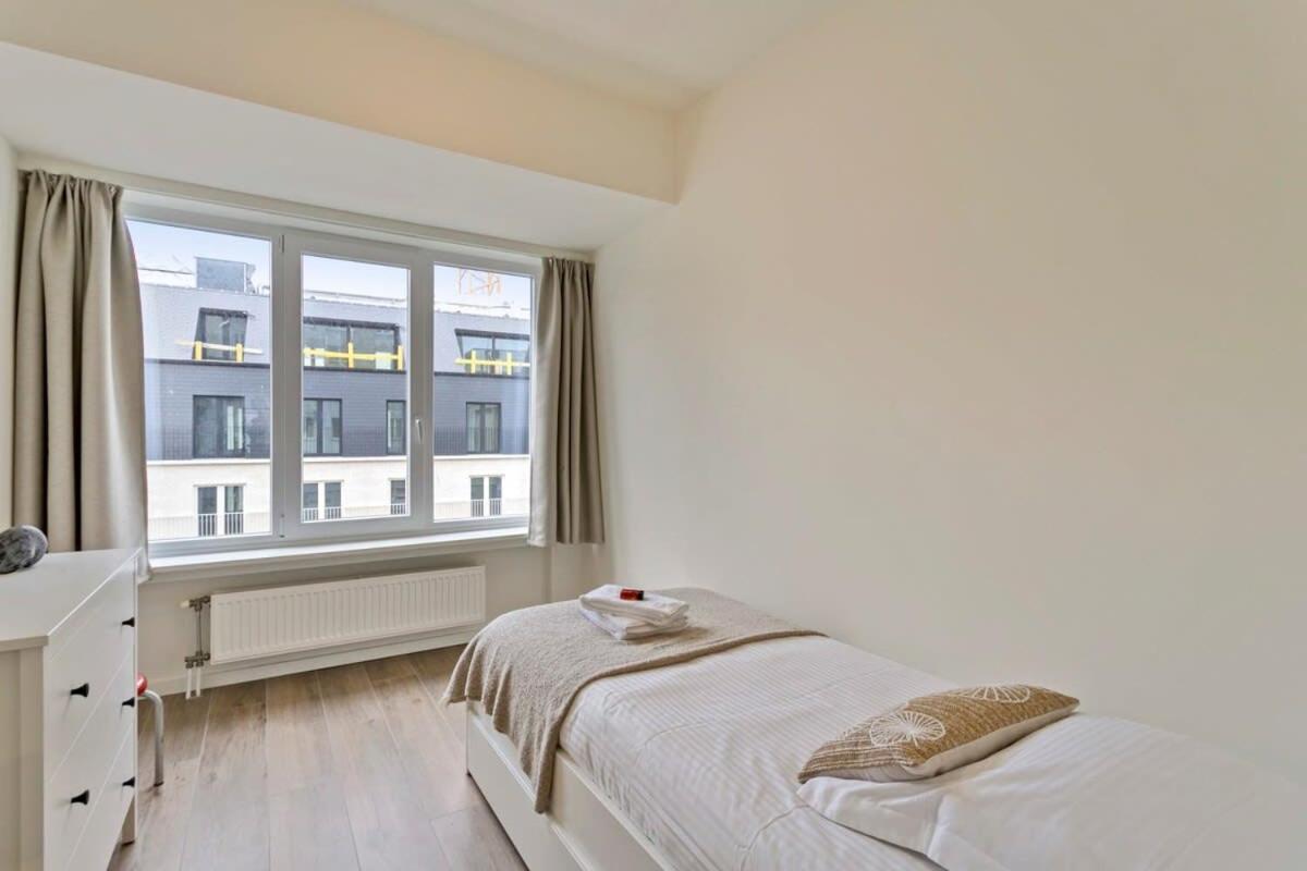 Spacious Apt Near The Beach In The Heart Of The Lively Ostend City Center Exterior foto